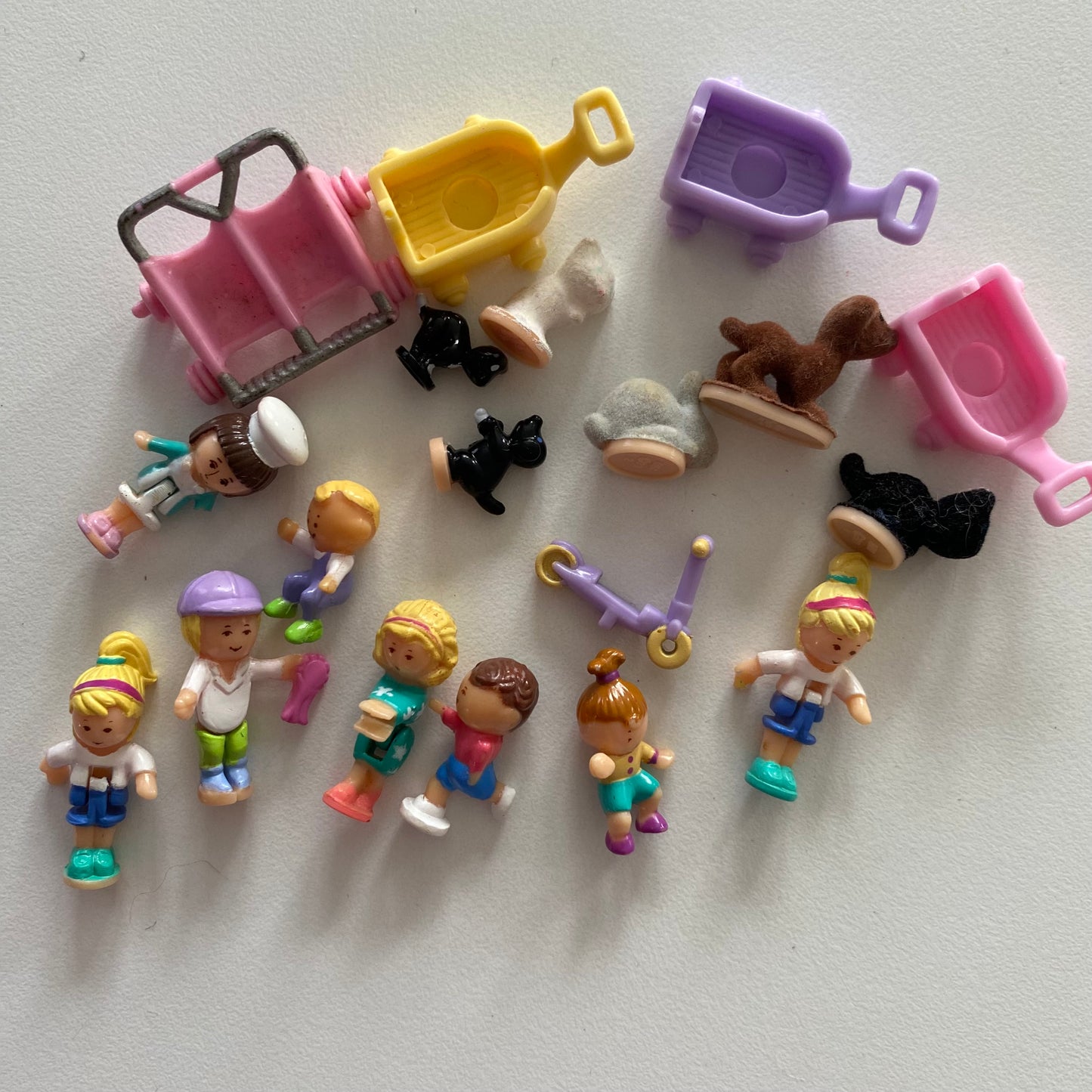 Vintage Polly Pocket Figures & Accessories