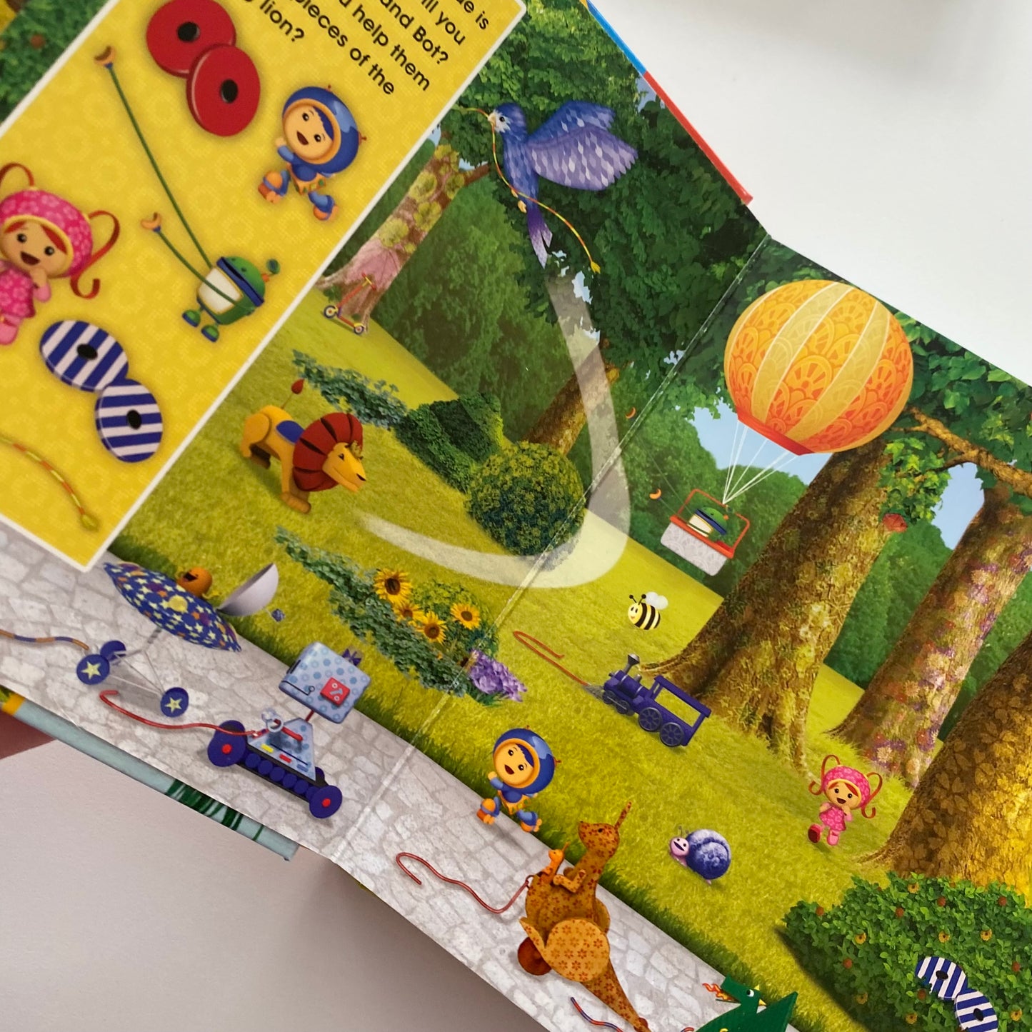 Little Look & Find Team Umizoomi Book