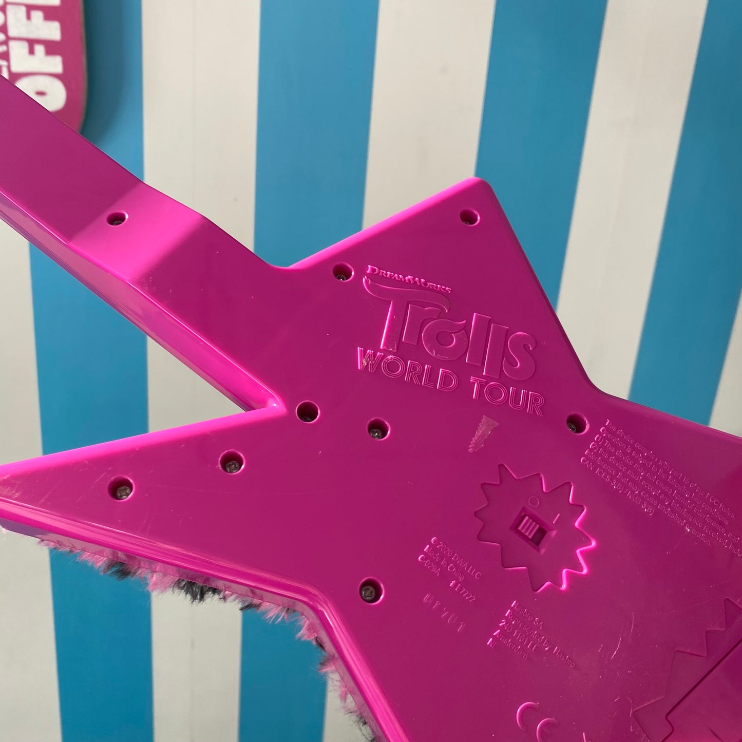 Trolls World Tour Interactive Guitar