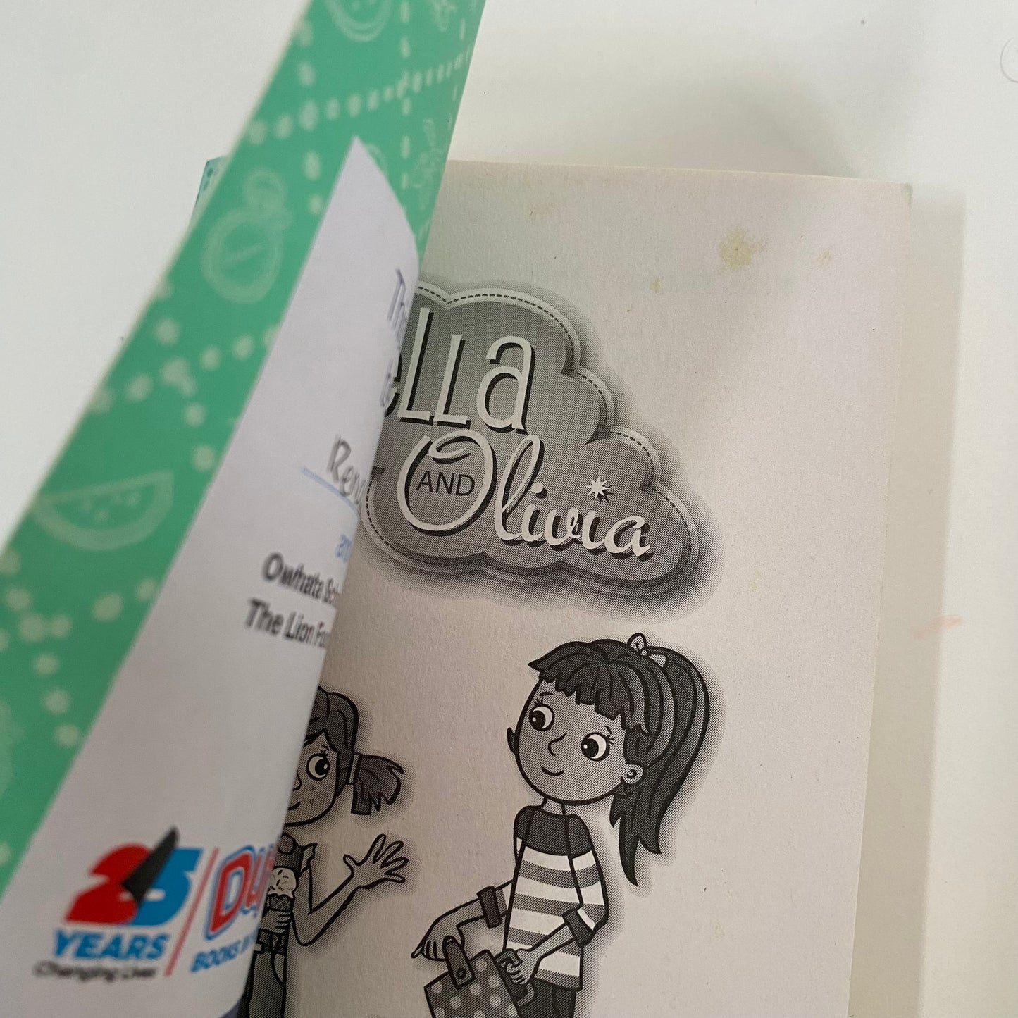 Ella & Olivia Sister Tales Chapter Book