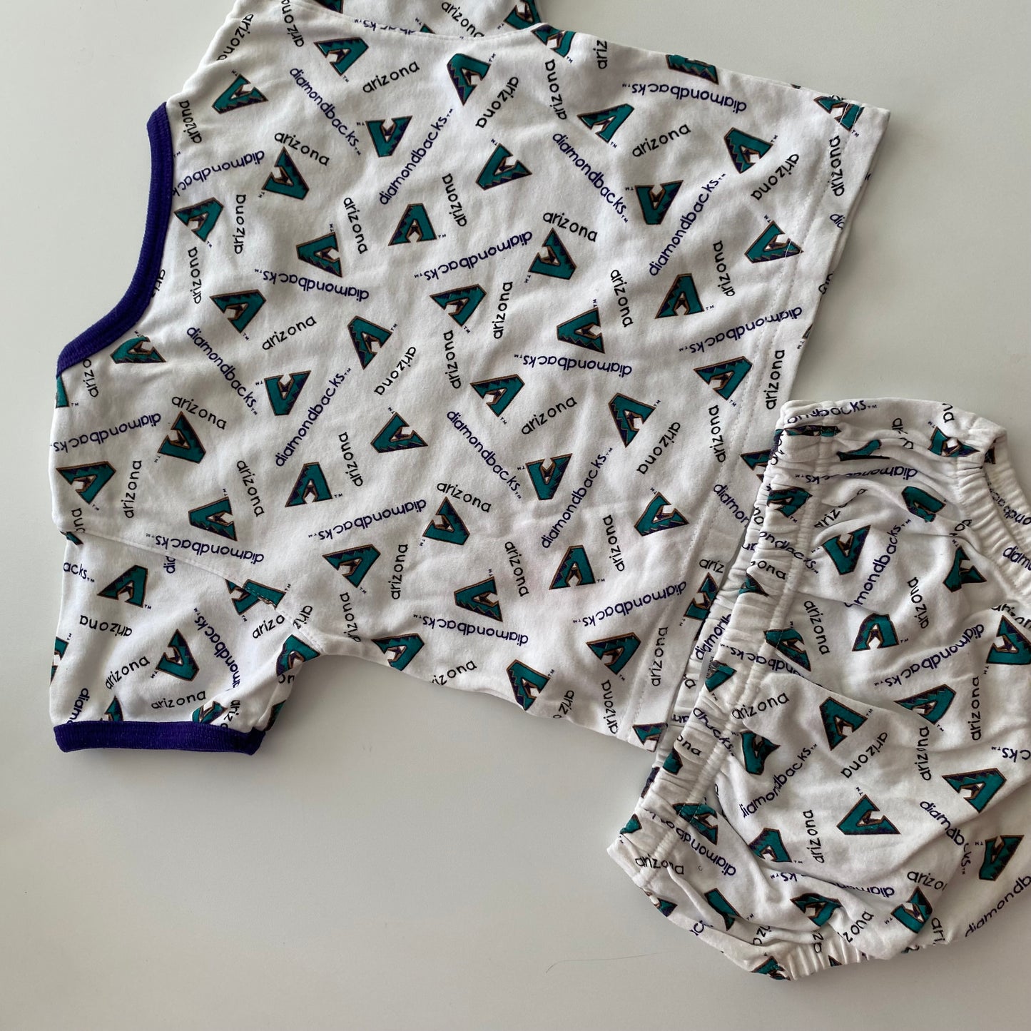 Vintage Arizona Diamondbacks Set - Size 12M