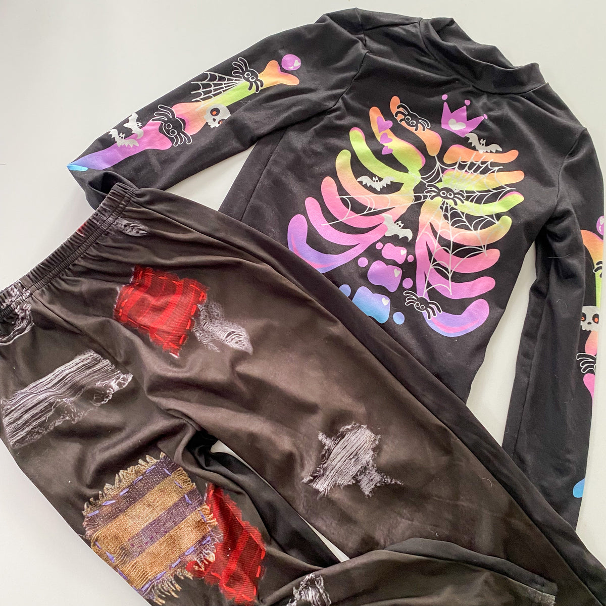 Halloween Long Sleeve Top & Pants - Size 5-7Y