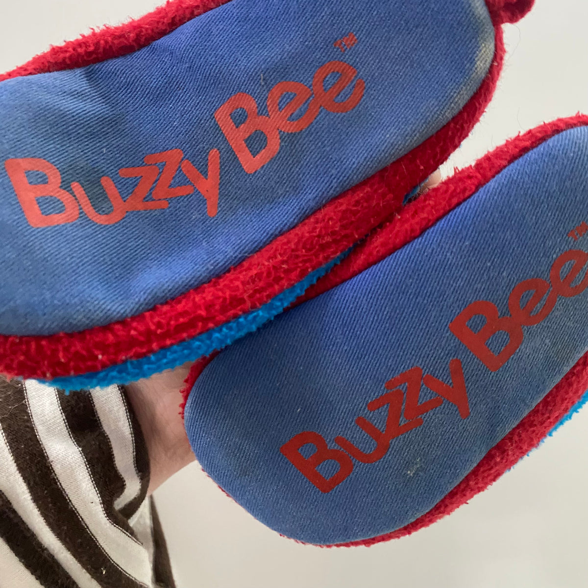 Vintage Buzzy Bee Slippers - Size 6-12M