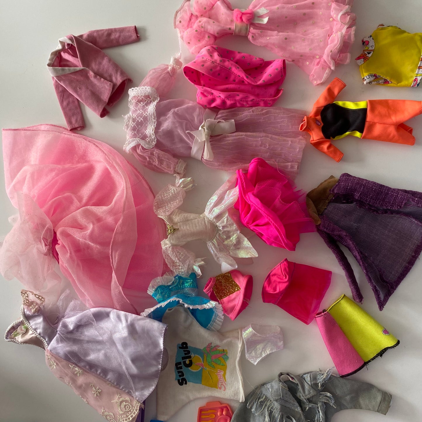 Massive Vintage Barbie/Sindy Bundle