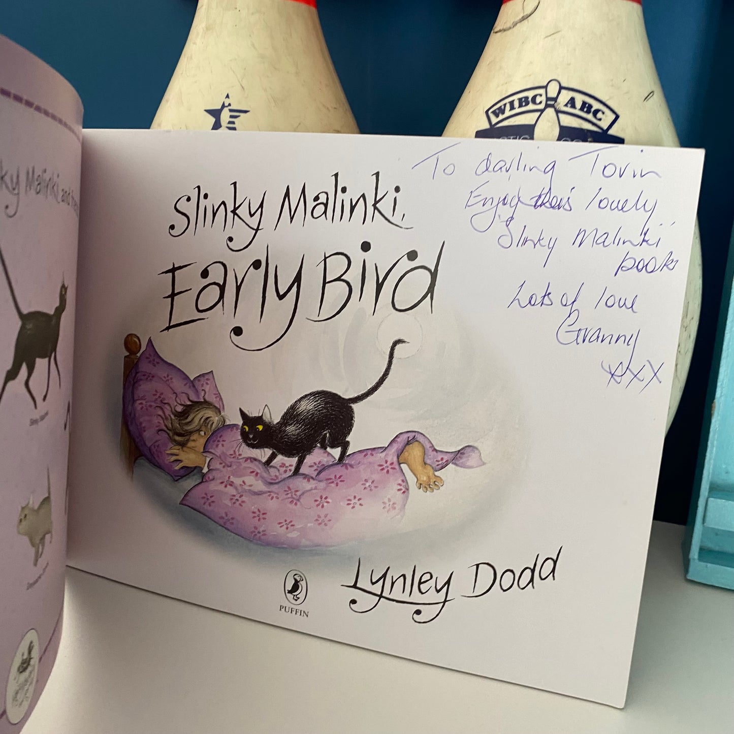 Lynley Dodd Slinky Malinki Early Bird Book