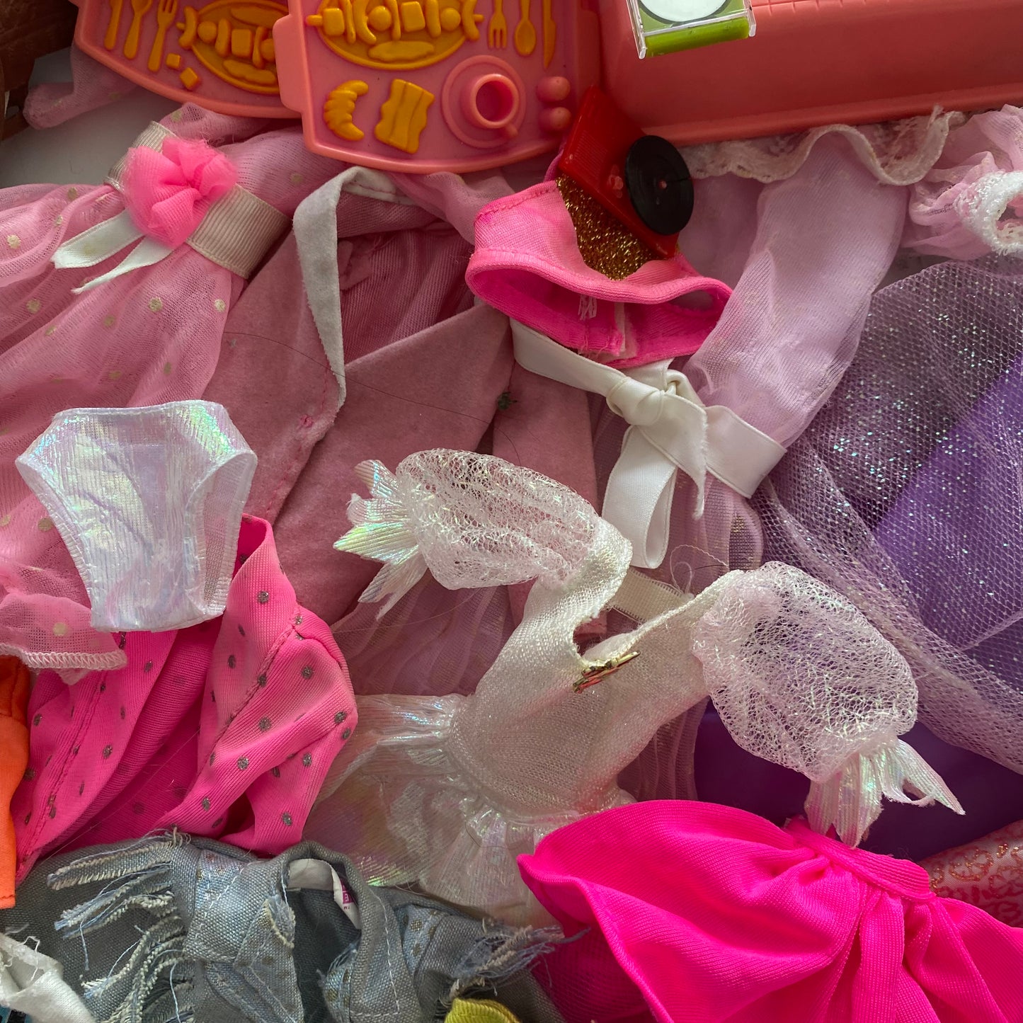 Massive Vintage Barbie/Sindy Bundle