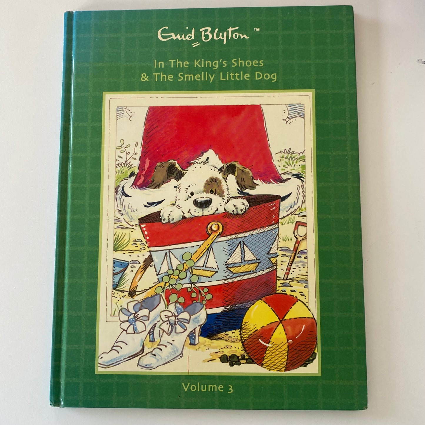Enid Blyton In The Kings Shoes & The Smelly Little Dog Book