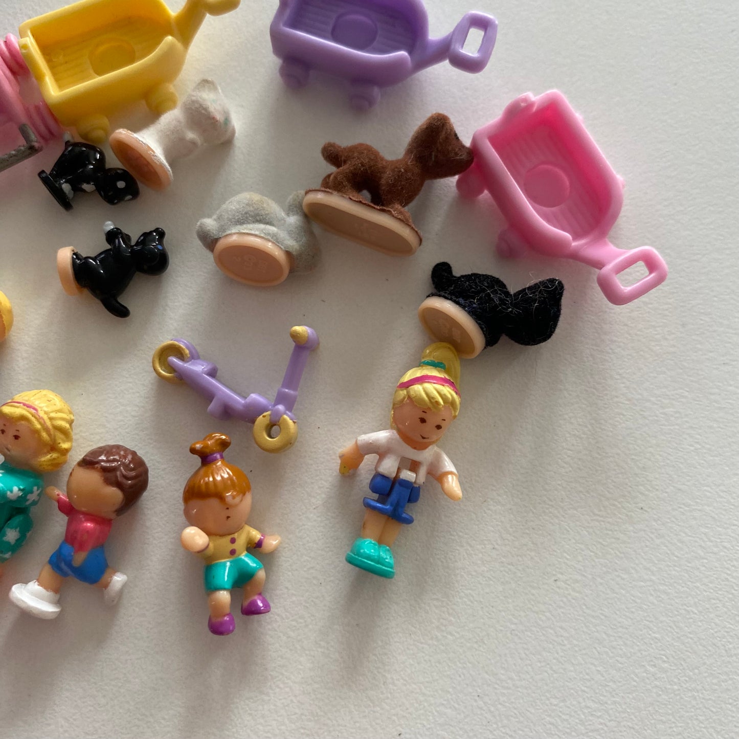 Vintage Polly Pocket Figures & Accessories