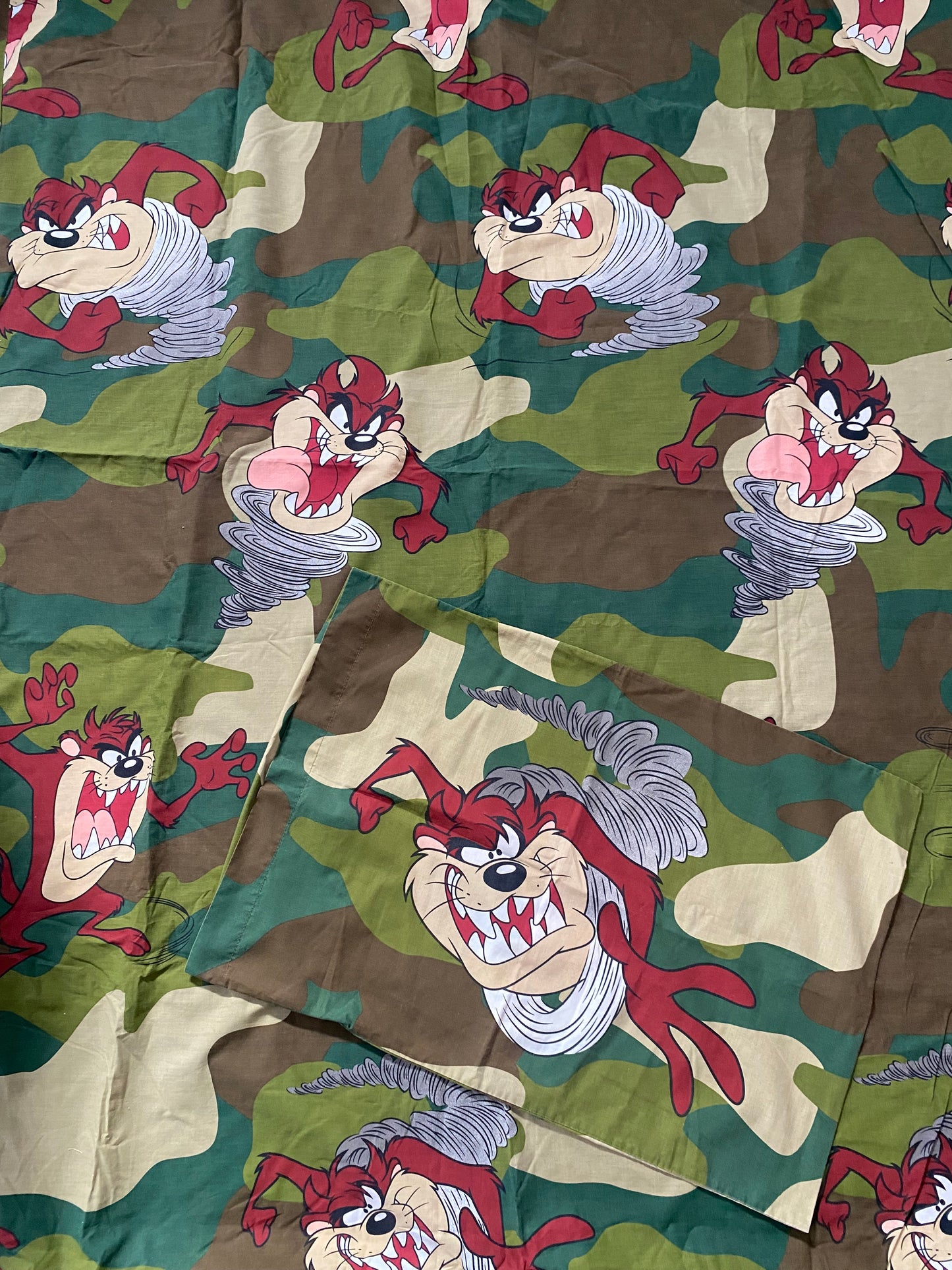 Vintage Loony Tunes Taz Single Duvet Cover & Pillowcase