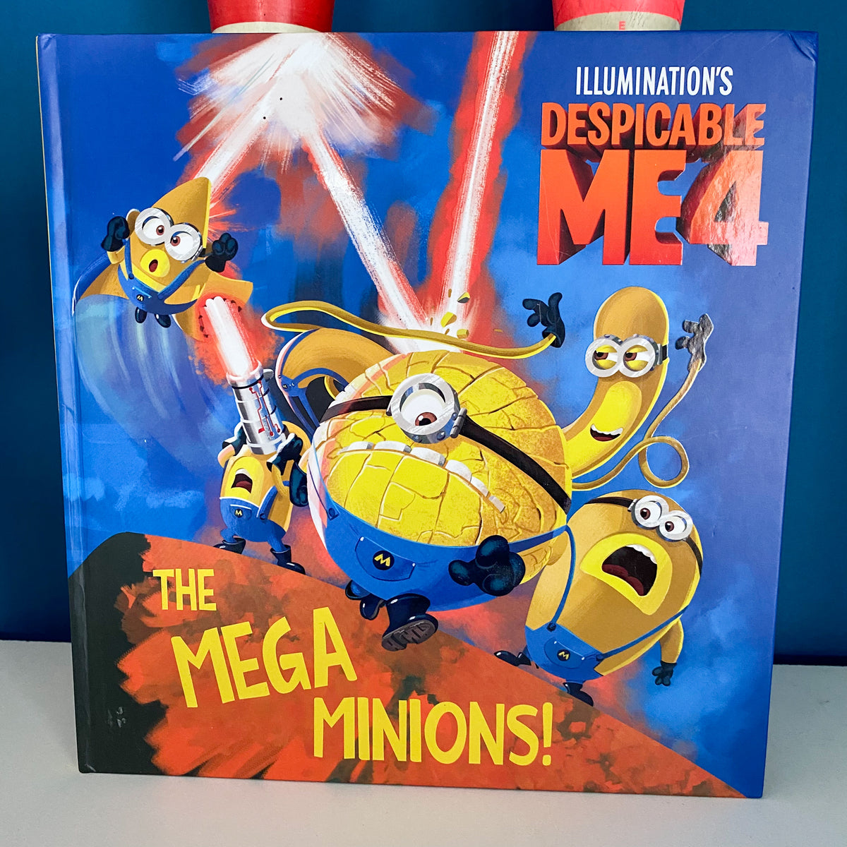 Despicable Me 4 The Mega Minions! Book