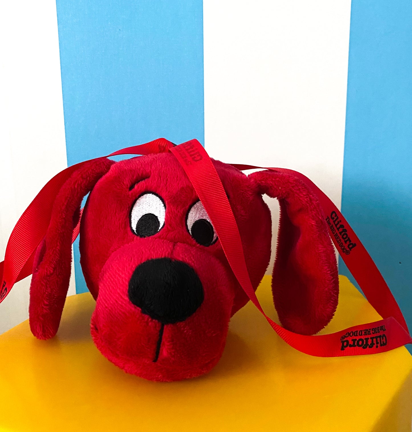 Clifford Plush Lanyard