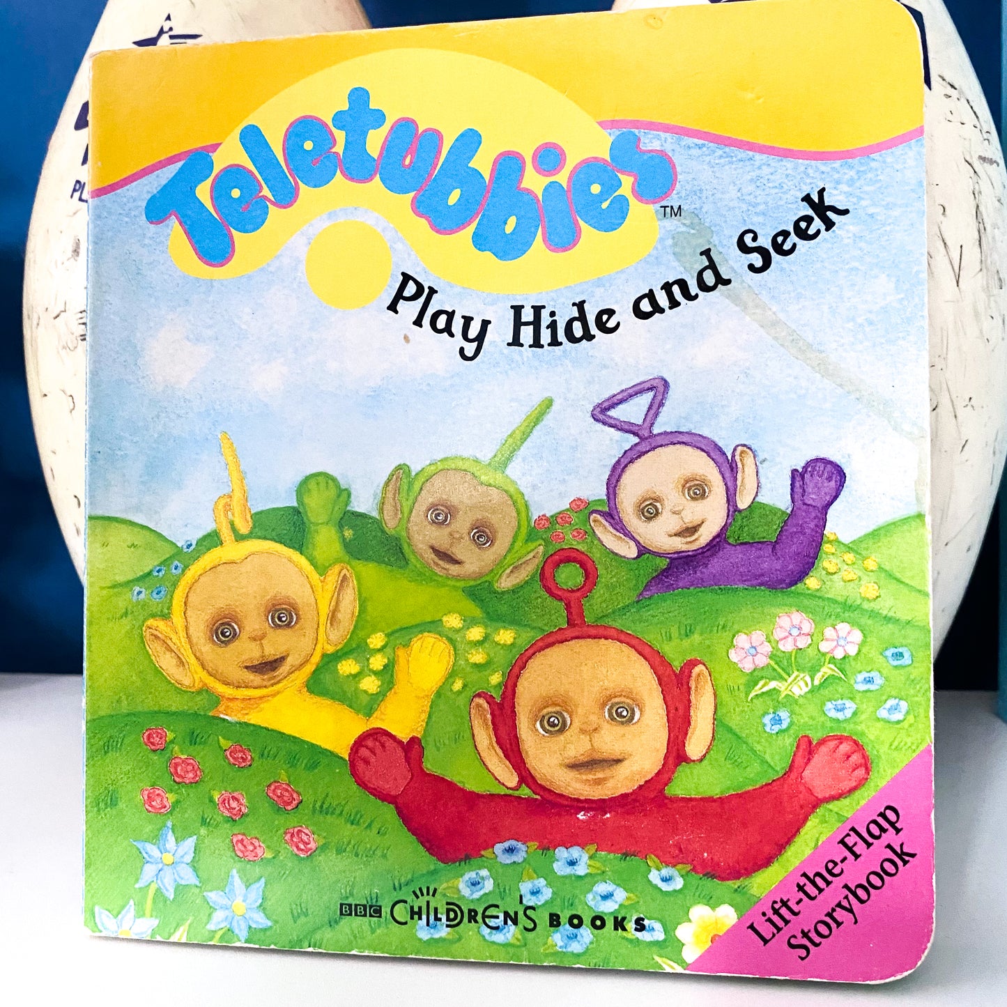 Vintage Teletubbies Play Hide & Seek Lift The Flap Board Book