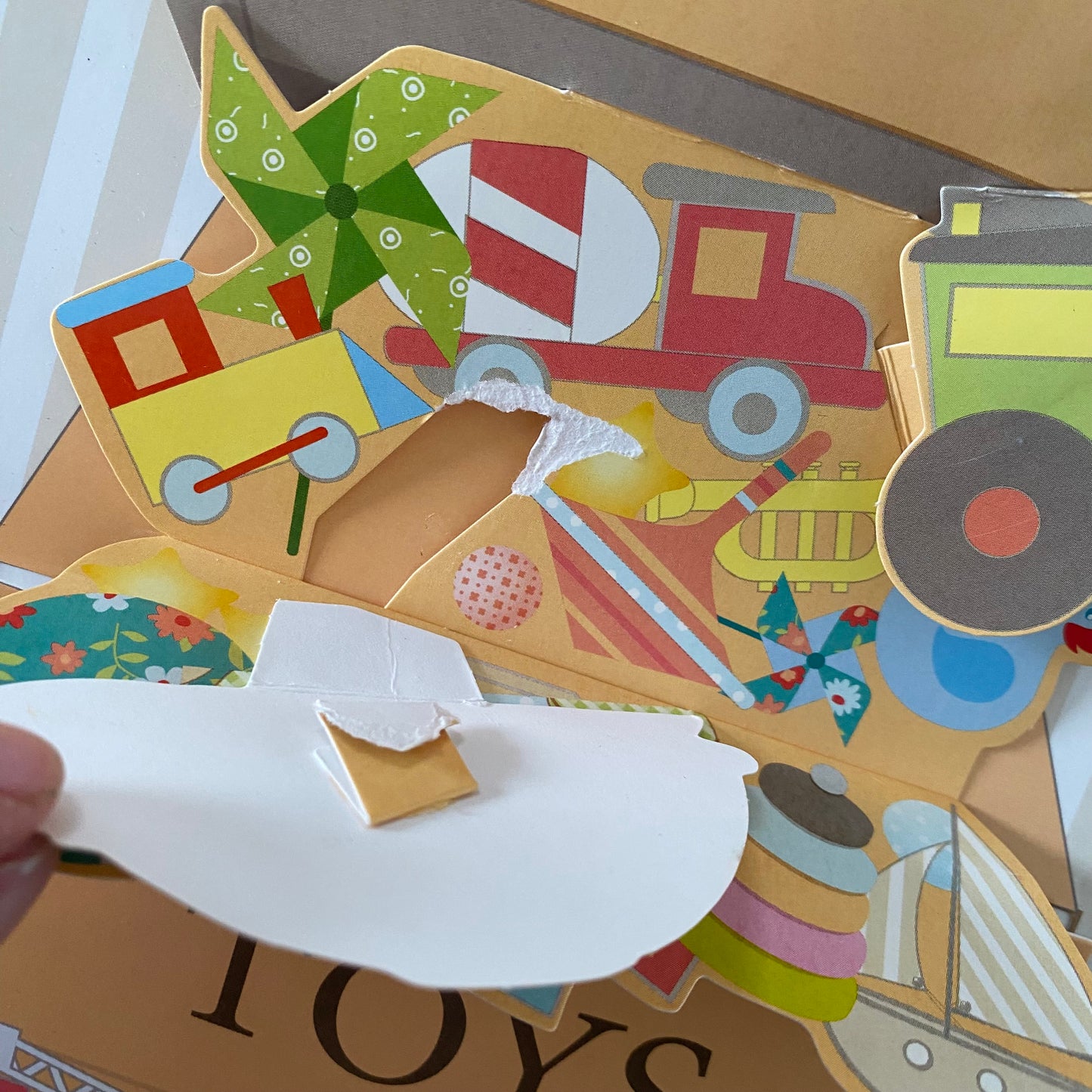 Sophie The Giraffe Pop-Up Book (FREE)