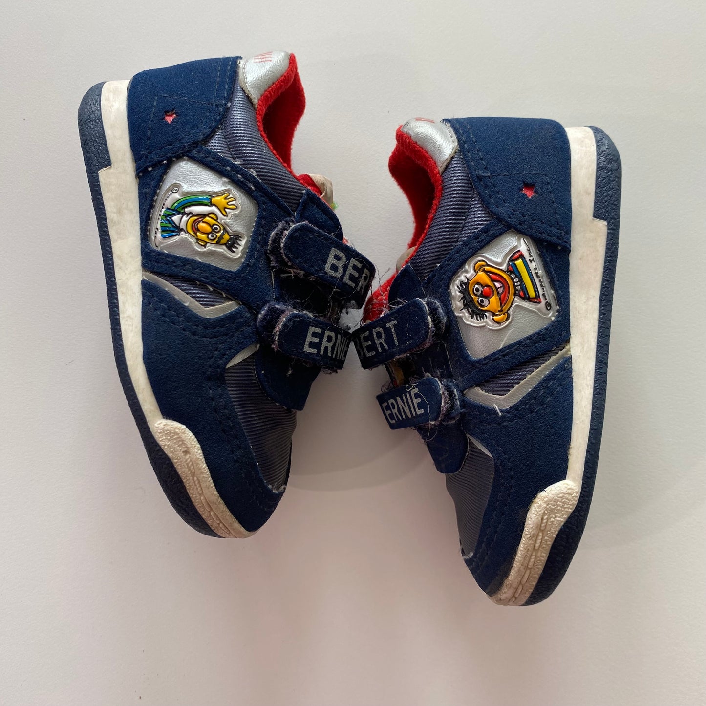 Vintage Sesame Street Shoes - Size 5