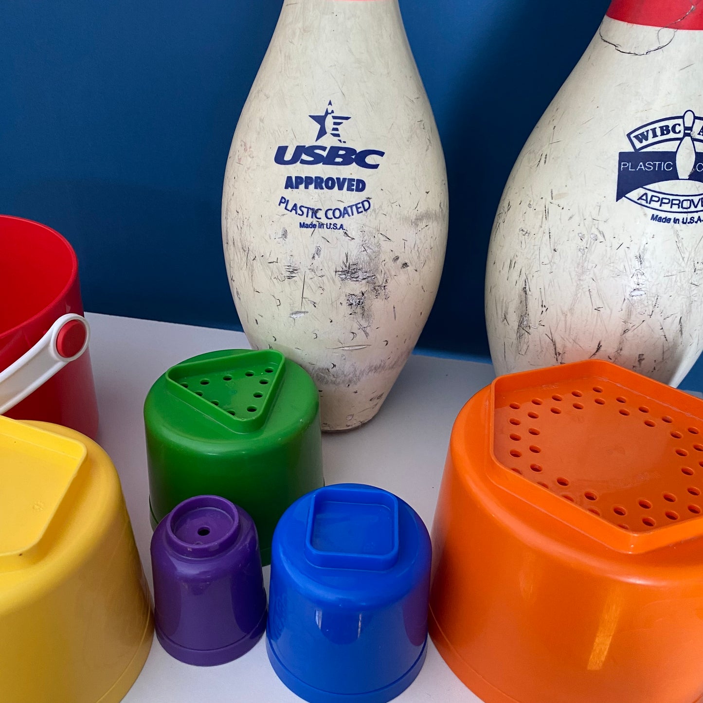 Vintage Tuppertoys Tote Em Pails