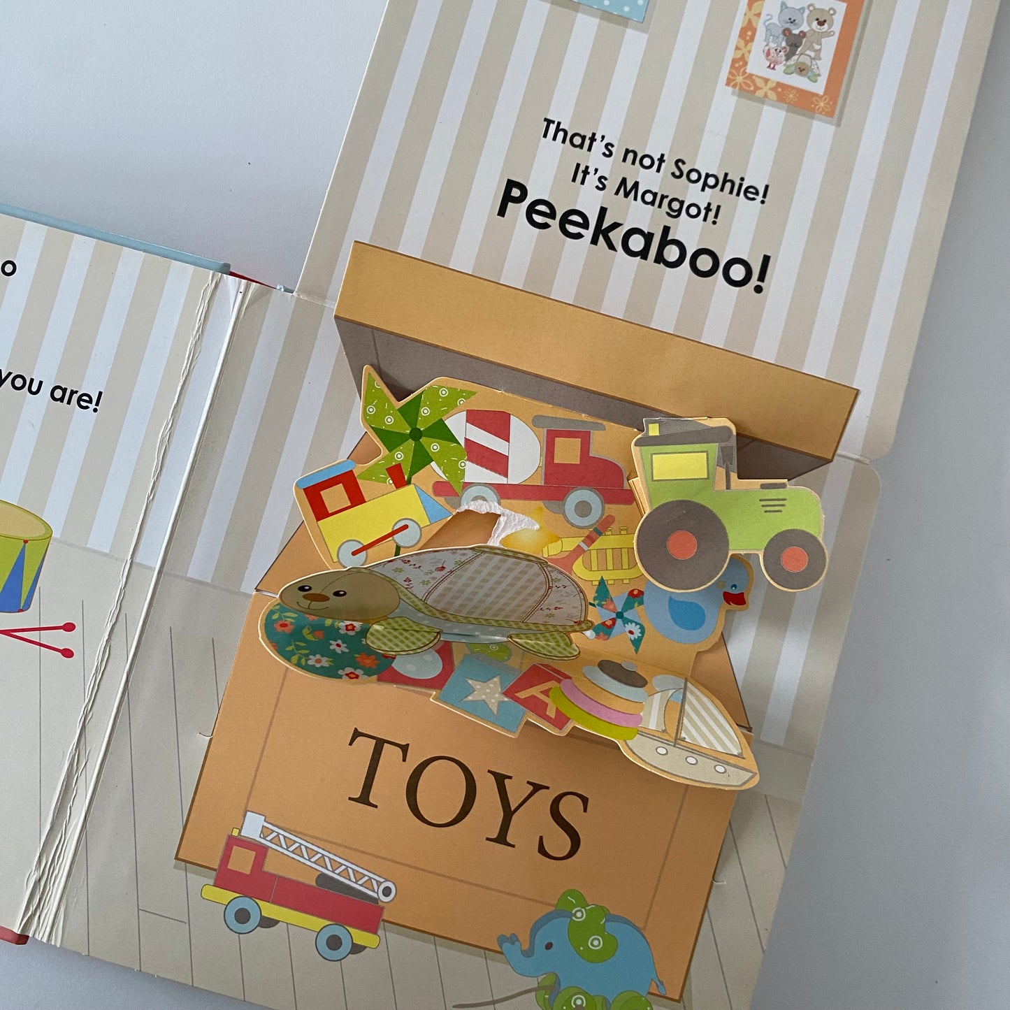Sophie The Giraffe Pop-Up Book (FREE)