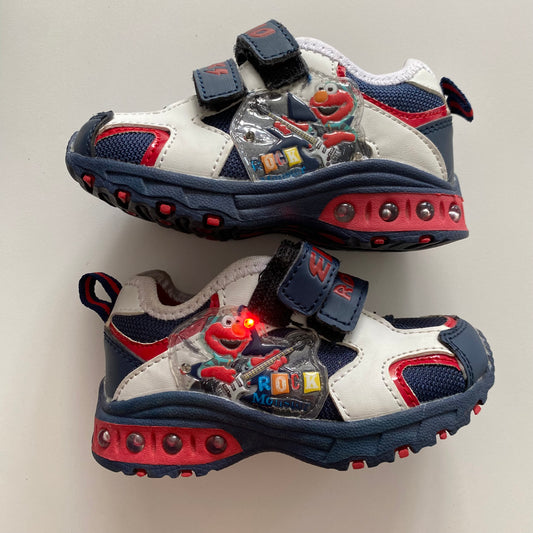 Sesame Street Elmo Light Up Sneakers - Size 5