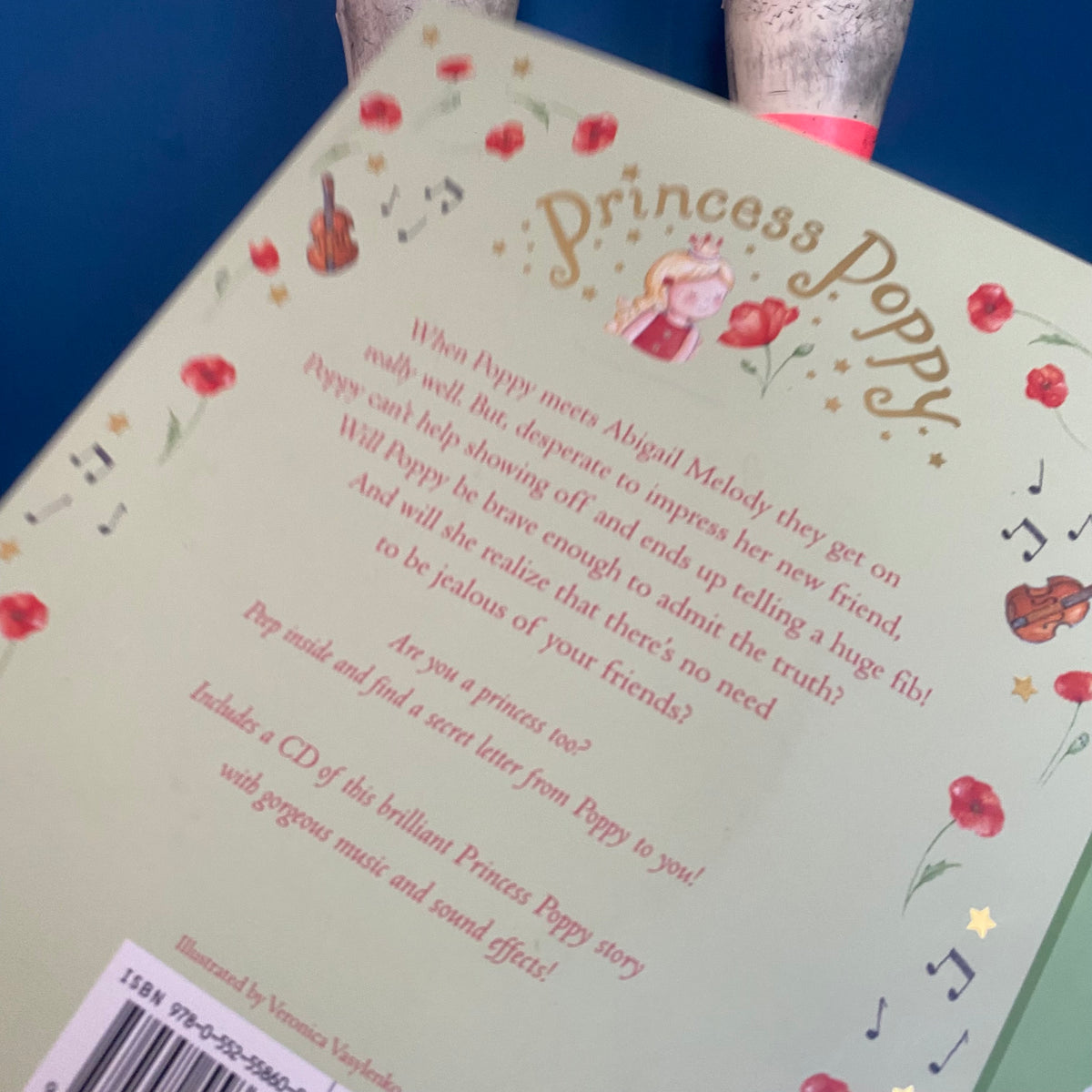 Princess Poppy Friends Together Book & CD
