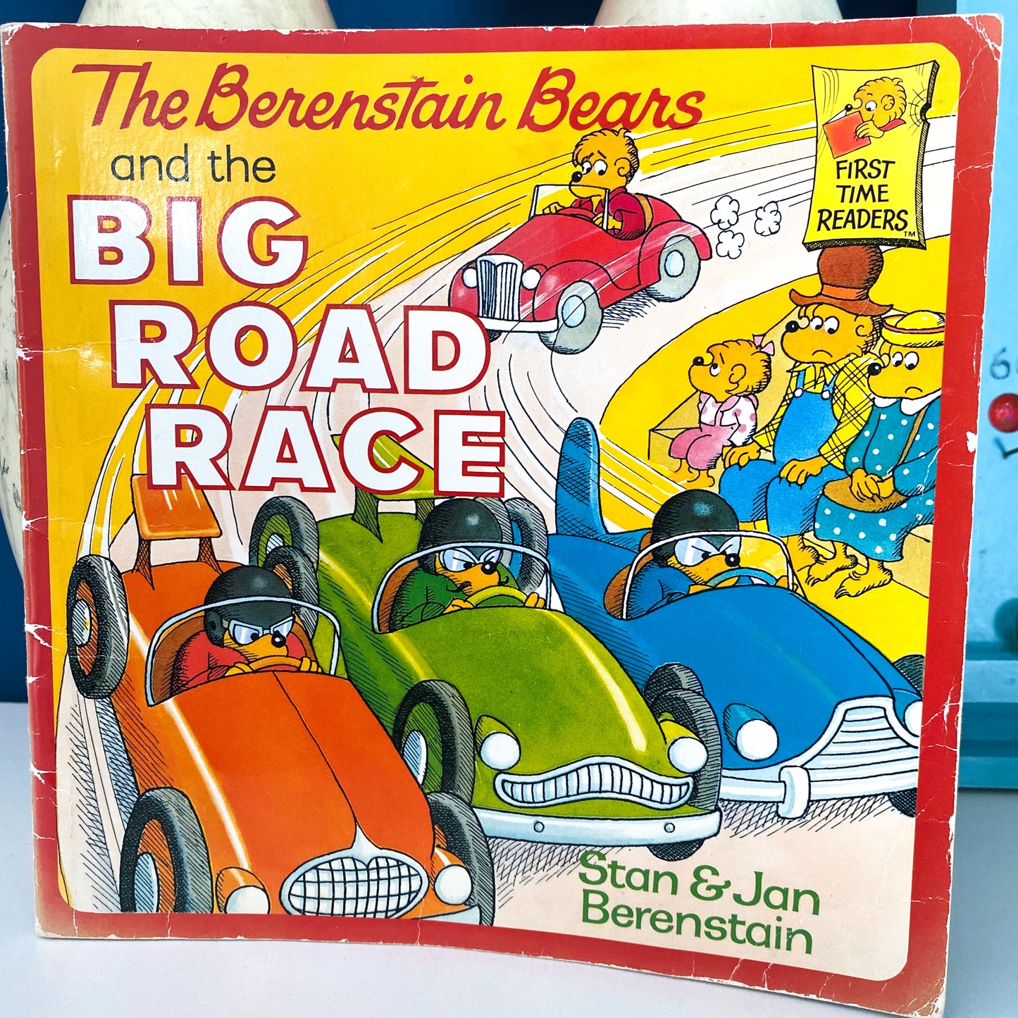 Vintage The Berenstain Bears & The Big Road Race Book