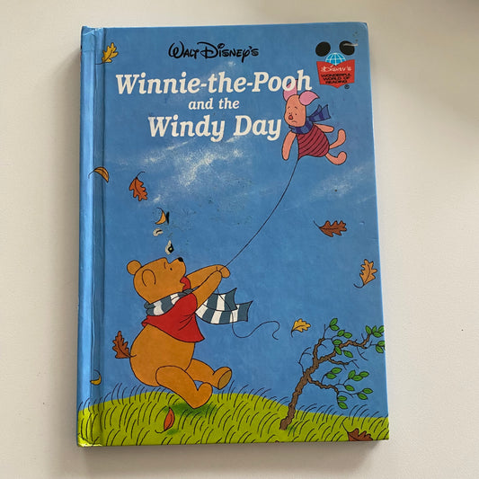 Book - Winnie The Pooh & The Windy Day