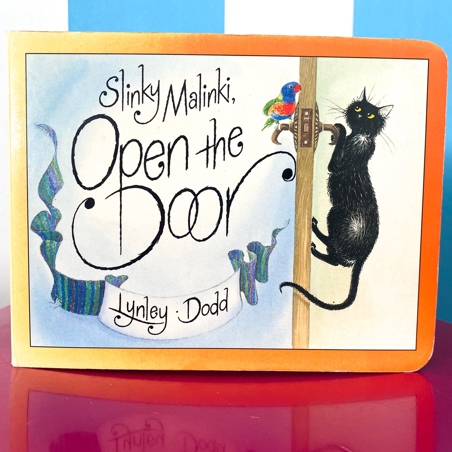 Lynley Dodd Slinky Malinki Open The Door Board Book
