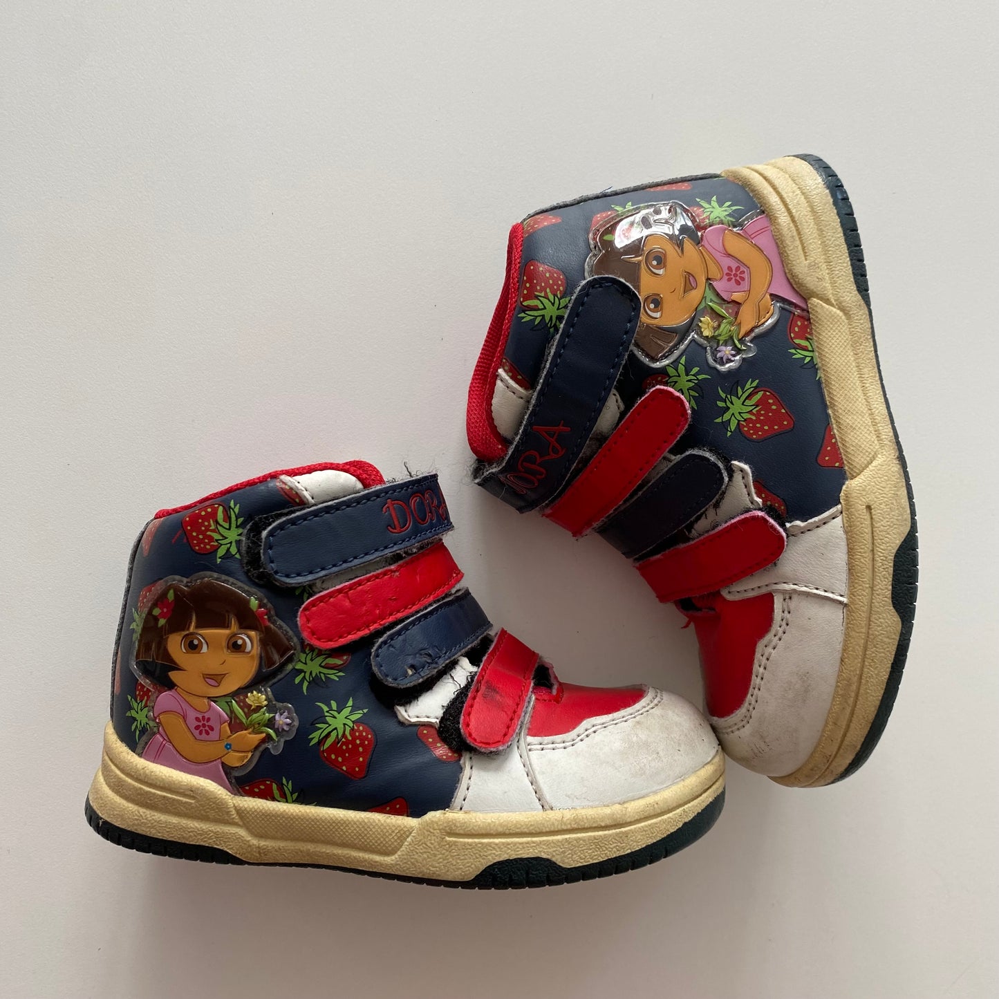 Y2K Dora The Explorer High Top Sneakers - Size 5