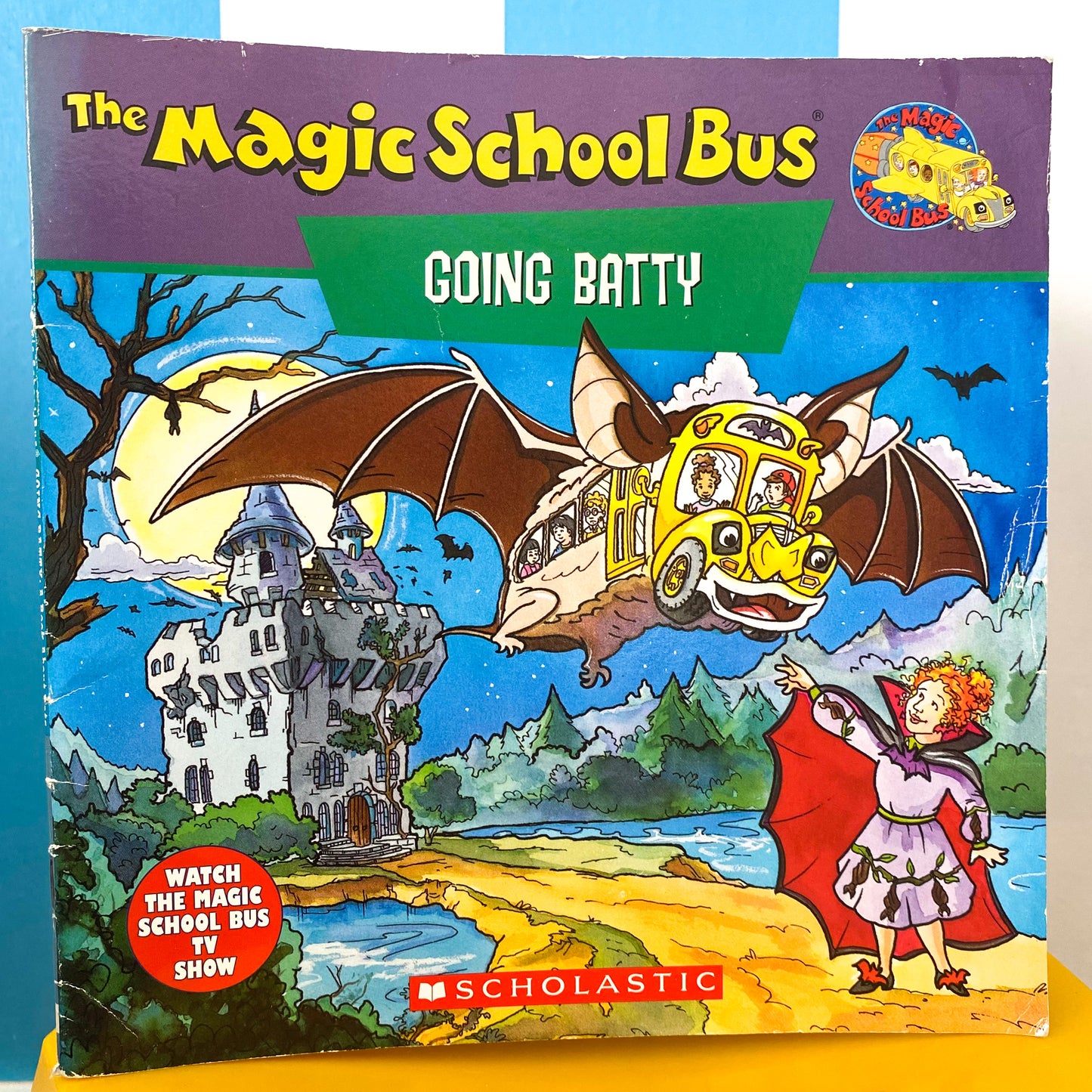 The Magic School Bus Going Batty Book