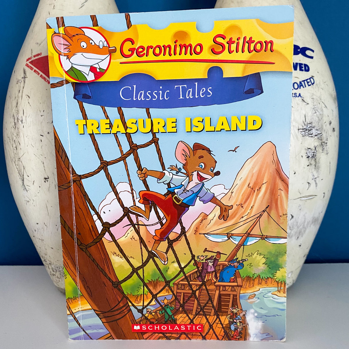 Geronimo Stilton Treasure Island Chapter Book