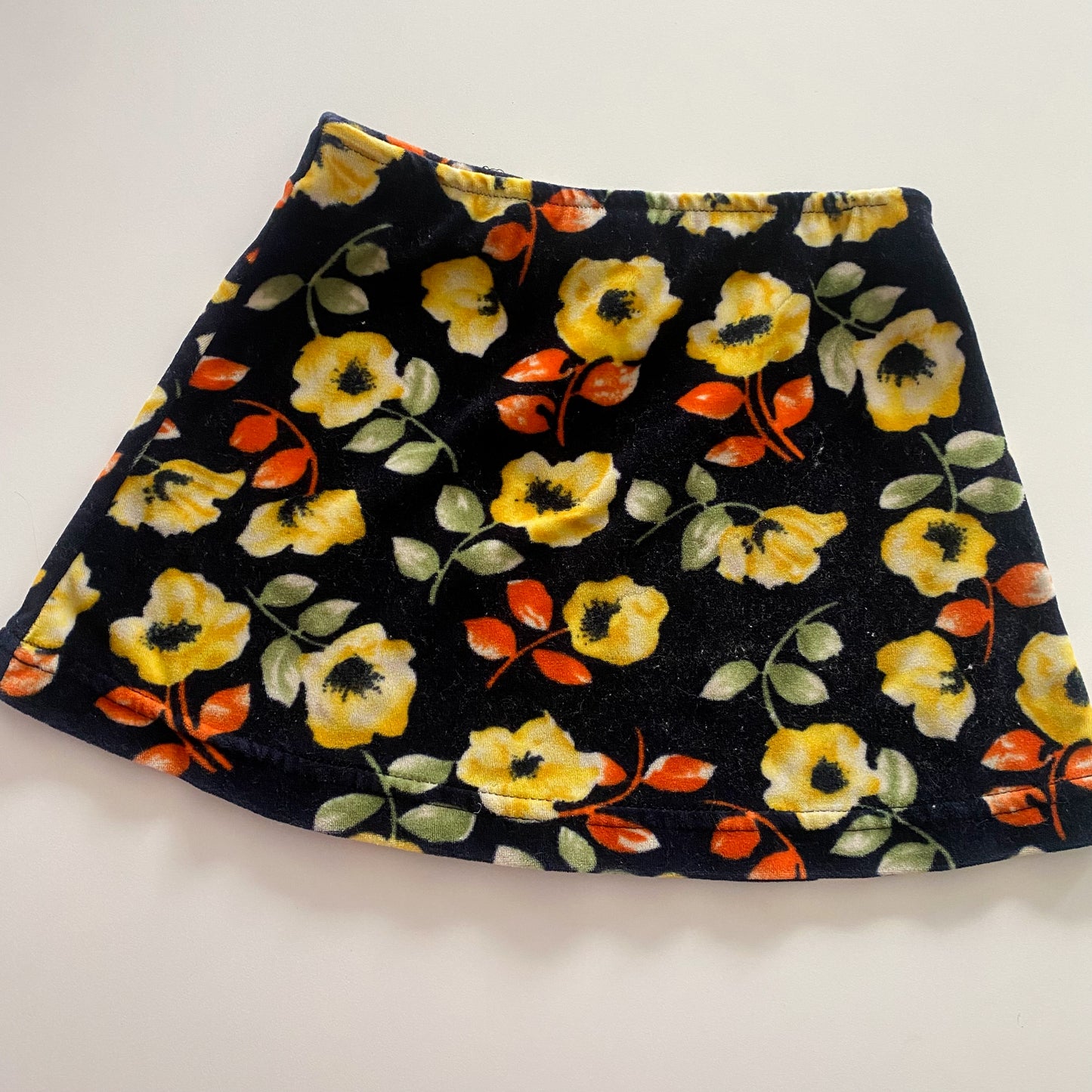 Vintage Velour Skirt - Size 4