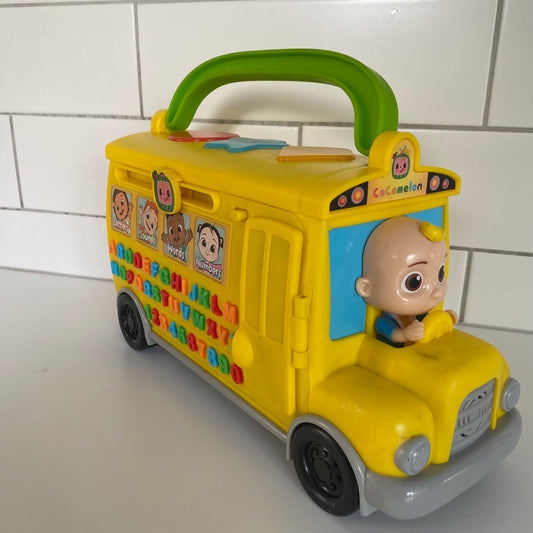 CoComelon Musical Learning Bus