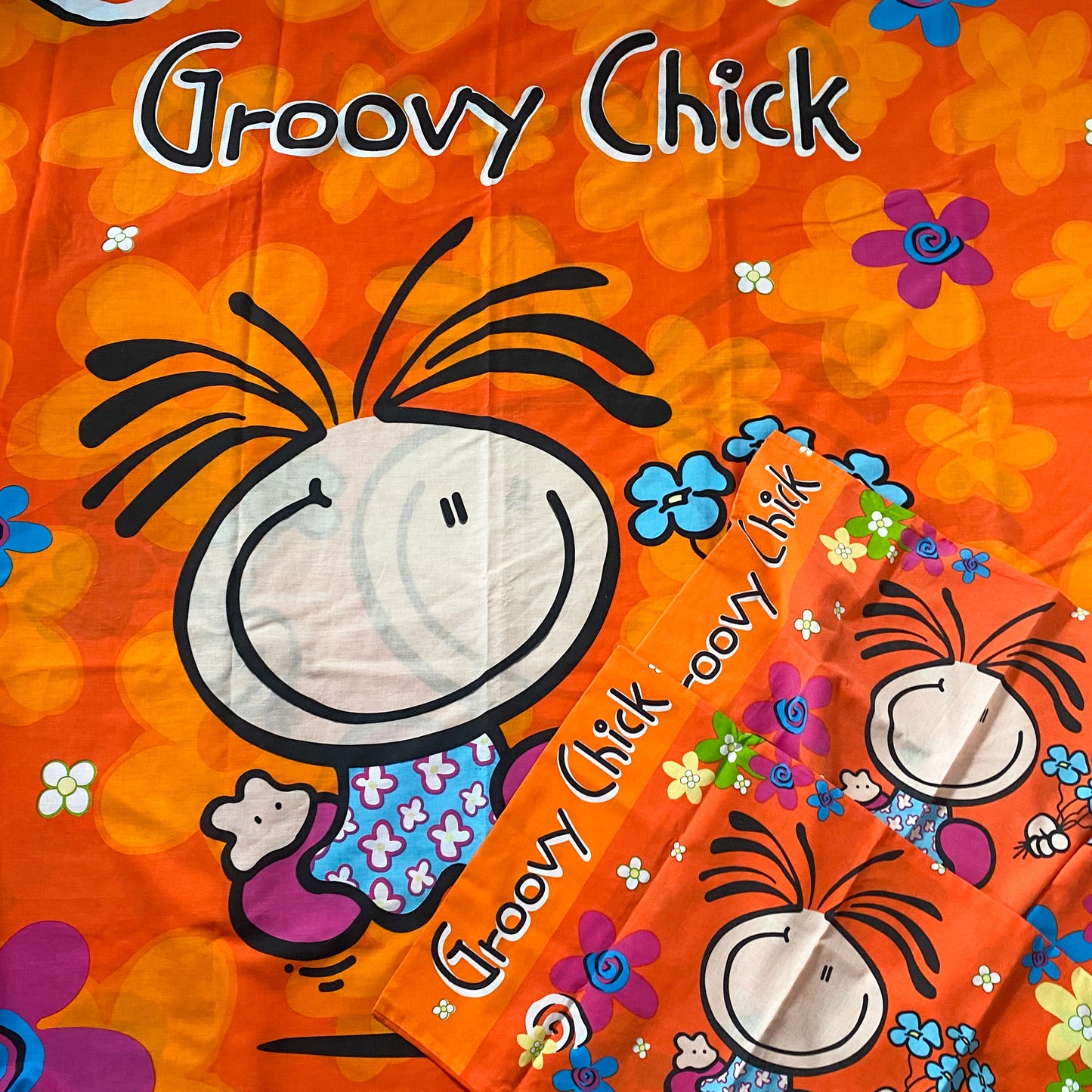 Vintage Groovy Chick Double Duvet Cover & Pillowcases