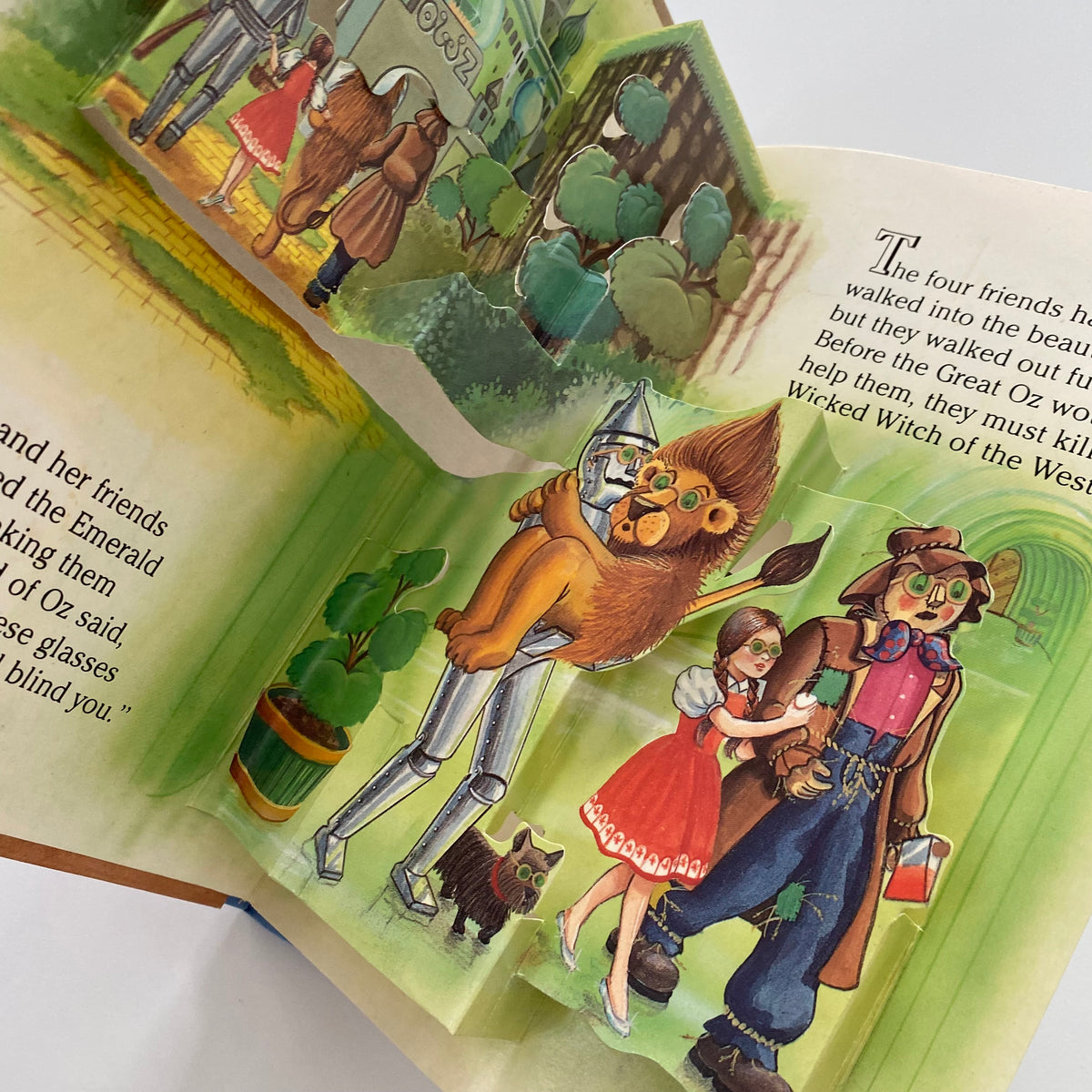 Vintage The Adventures In Oz Pop Up Book