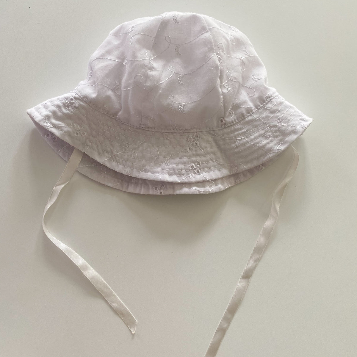 Vintage Hat - Size Baby