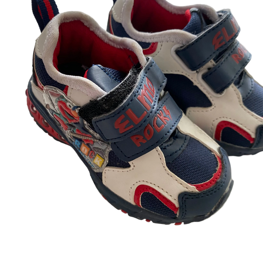 Sesame Street Elmo Light Up Sneakers - Size 5