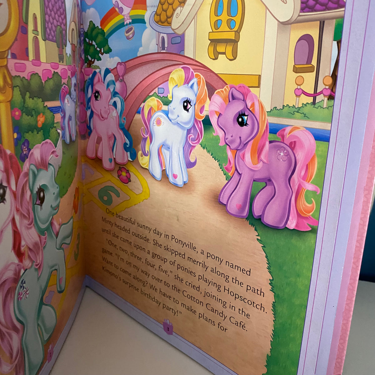 My Little Pony A Party In Ponyville Book