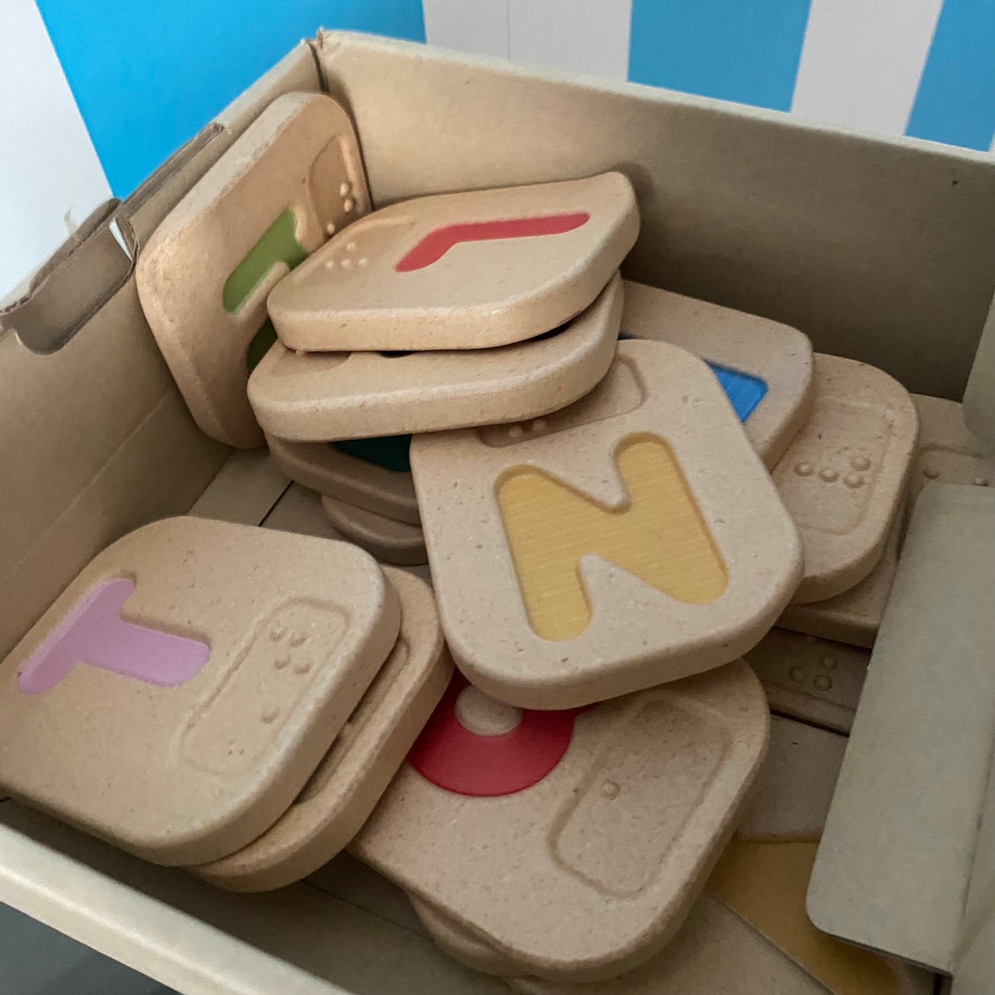 Plantoys Braille Alphabet A-Z