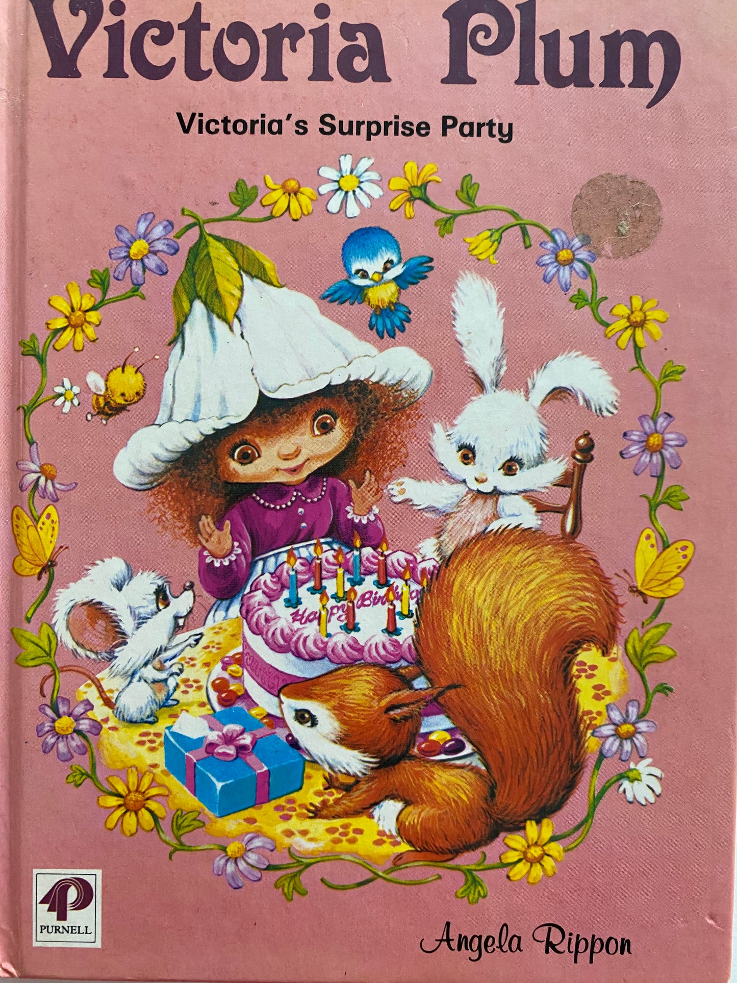 Vintage Victoria Plum Book