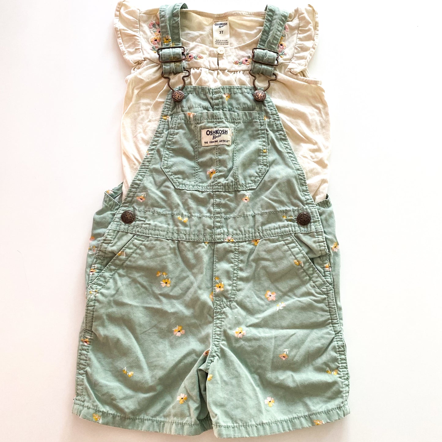 Oshkosh Shortalls & Top - Size 3