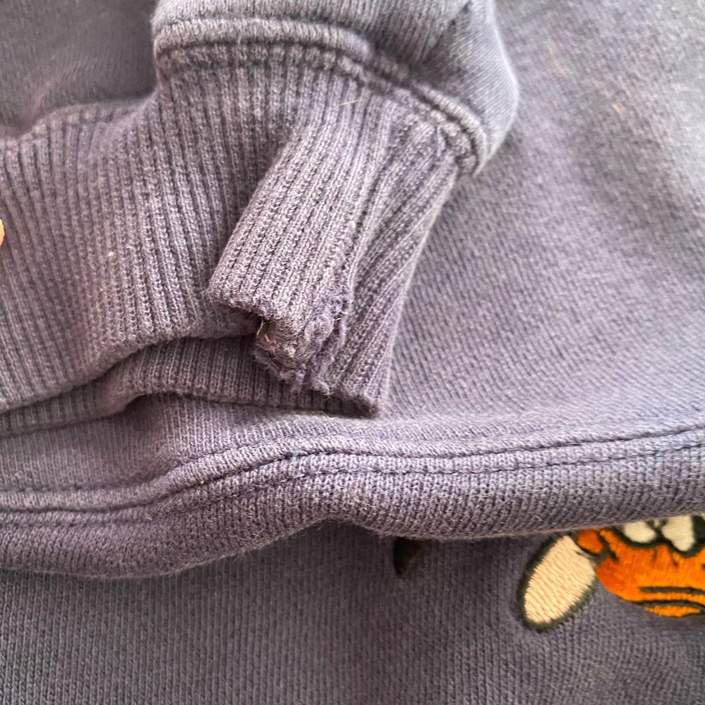 Vintage 1995 Warner Brothers Loony Tunes Jumper - Size Small Womans