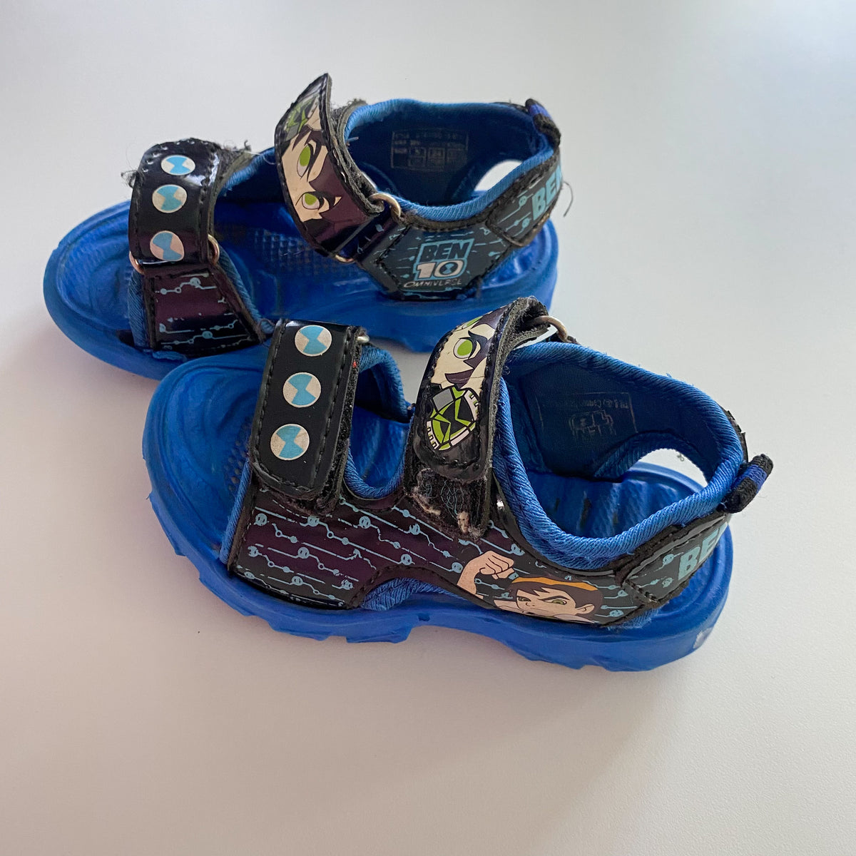 Y2K Ben10 Sandals - Size 5