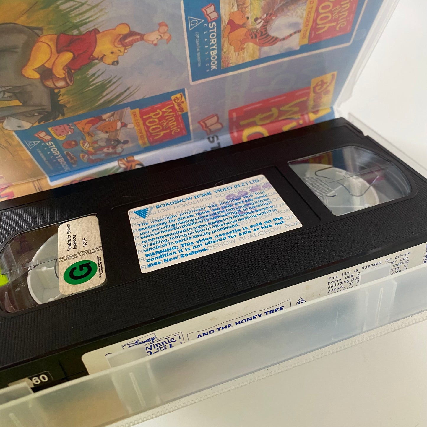 VHS - Winnie The Pooh & The Honey Pot