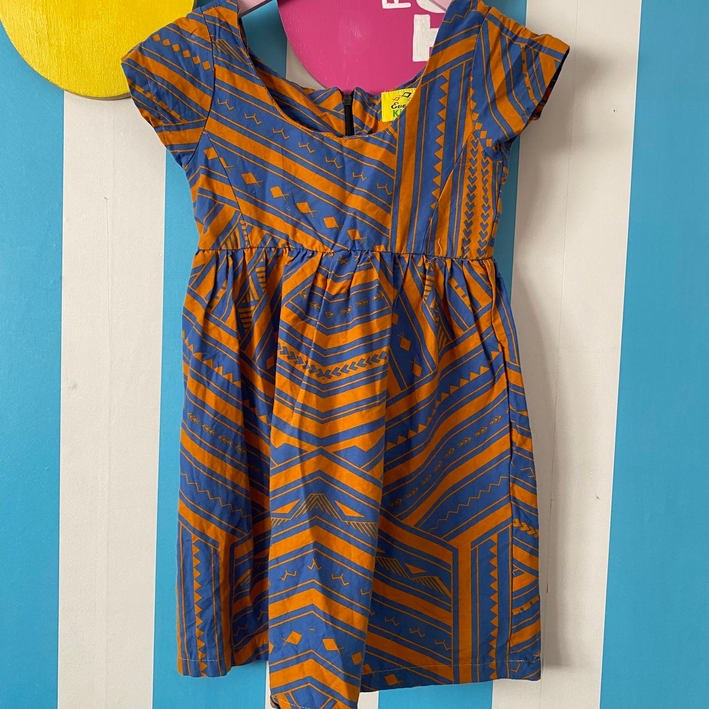 Vintage Dress - Size 8