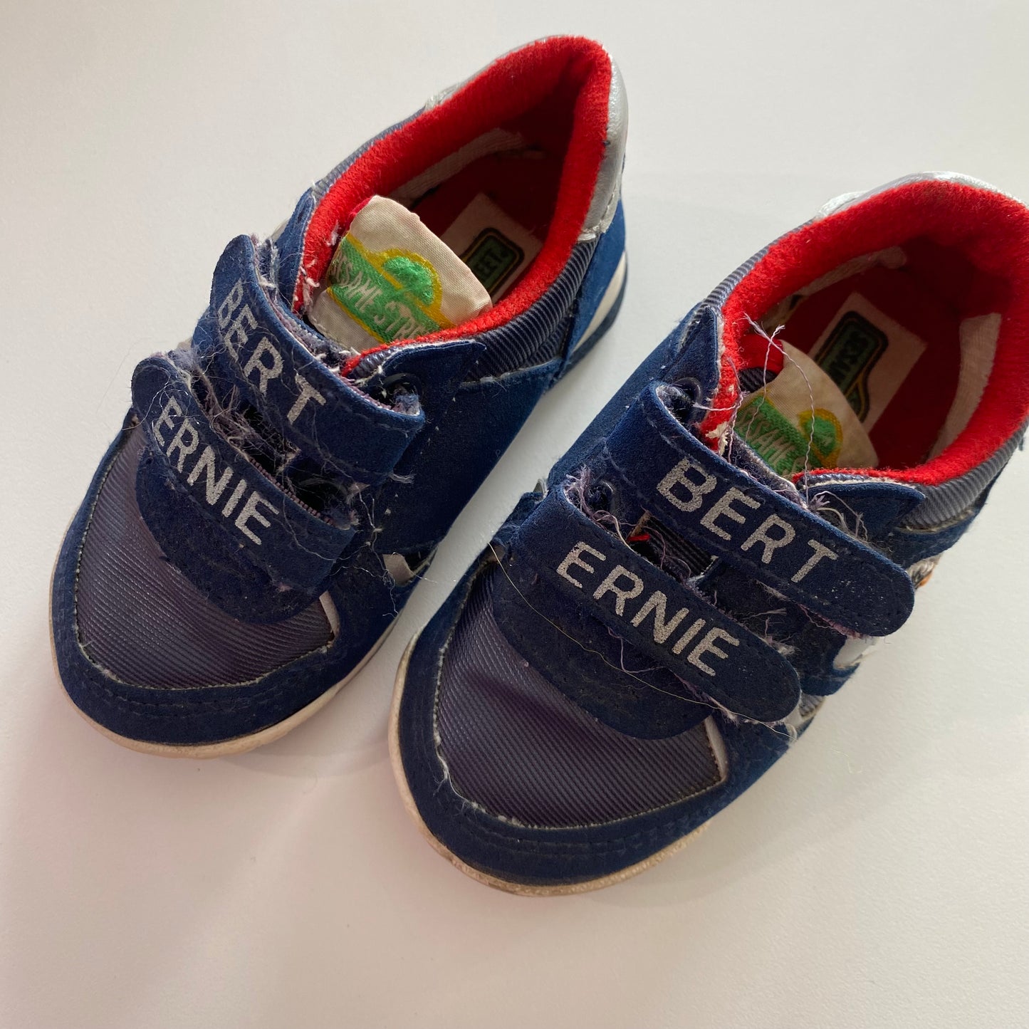 Vintage Sesame Street Shoes - Size 5