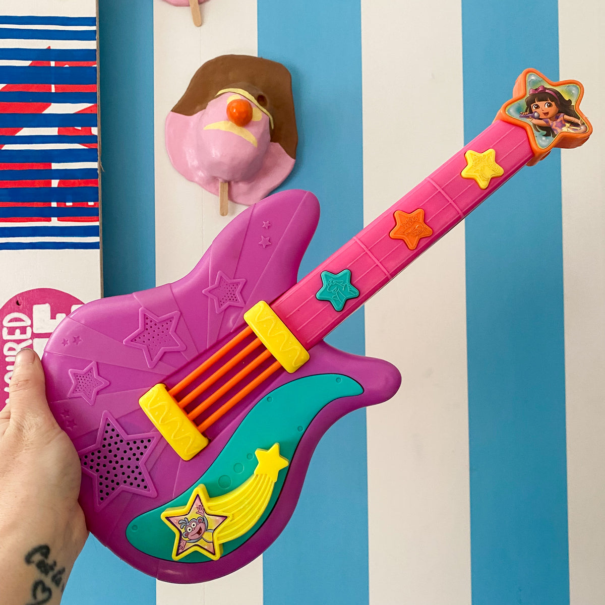 Dora The Explorer Interactive Guitar
