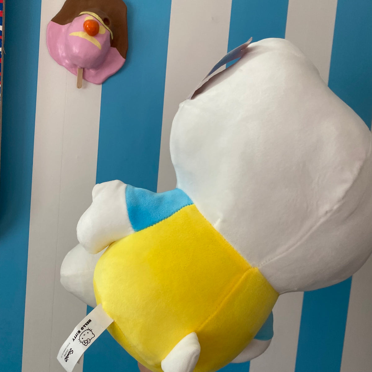 Giant Sanrio Hello Kitty Plush (NEW)