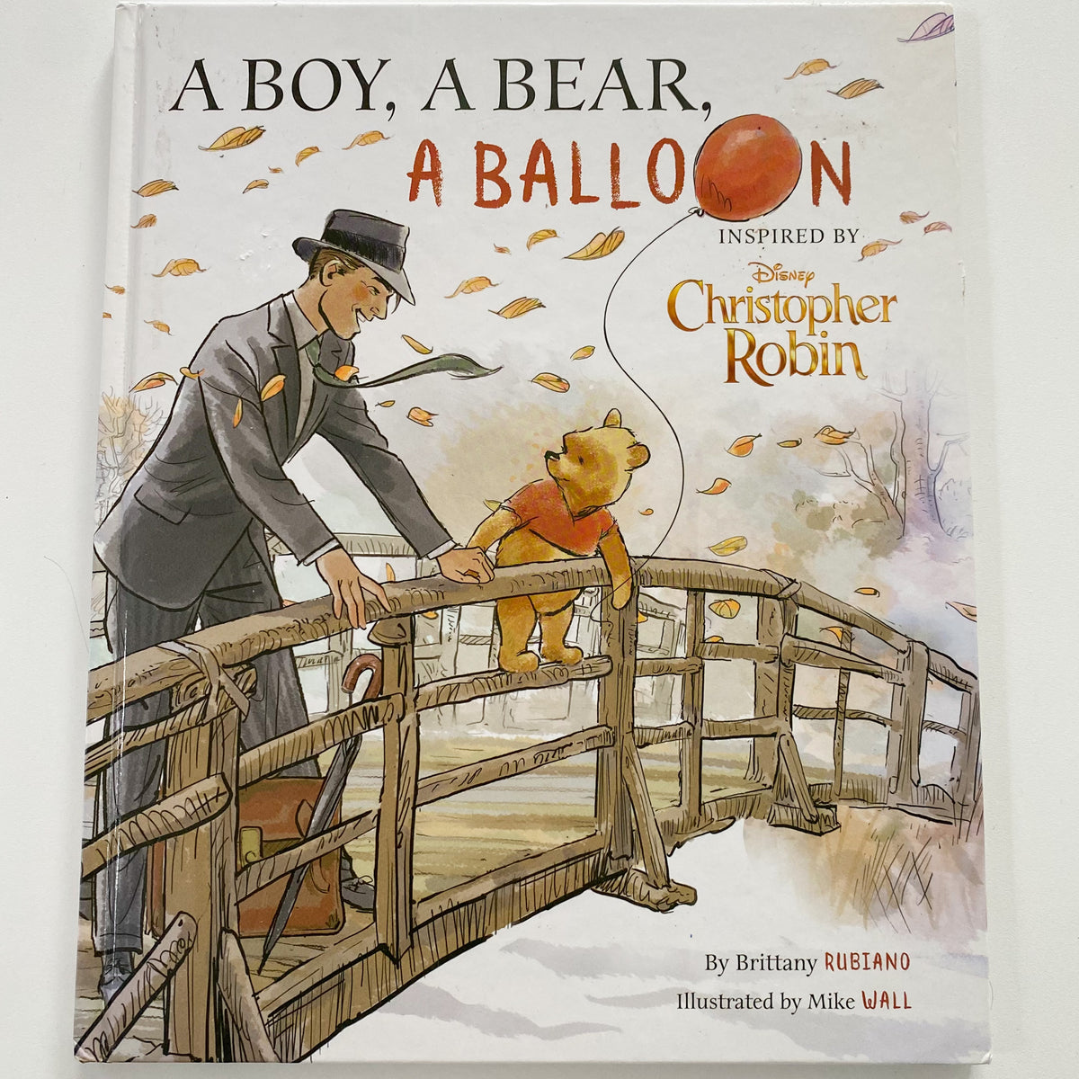 Disney Winnie The Pooh A Boy, A Bear, A Balloon Book