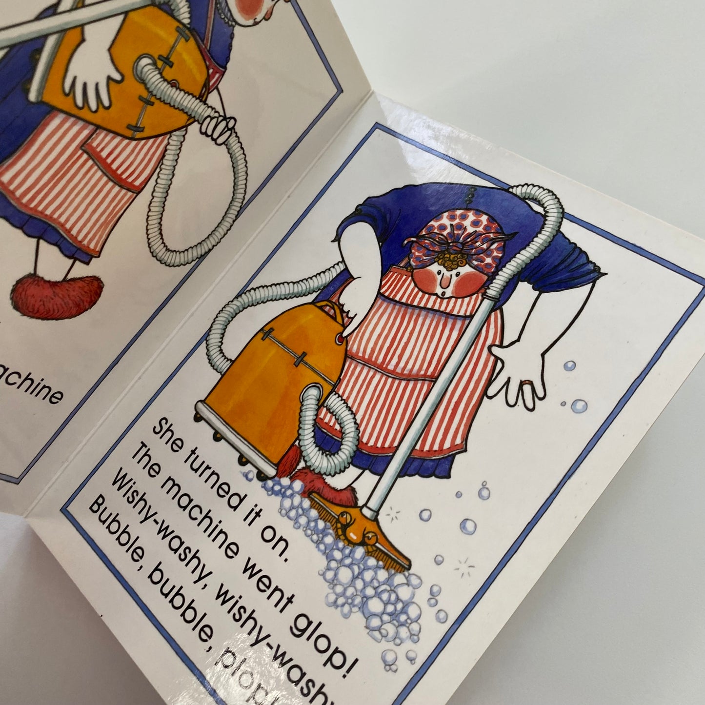 Joy Cowley Mrs. Wishy-Washy’s Scrubbing Machine Board Book