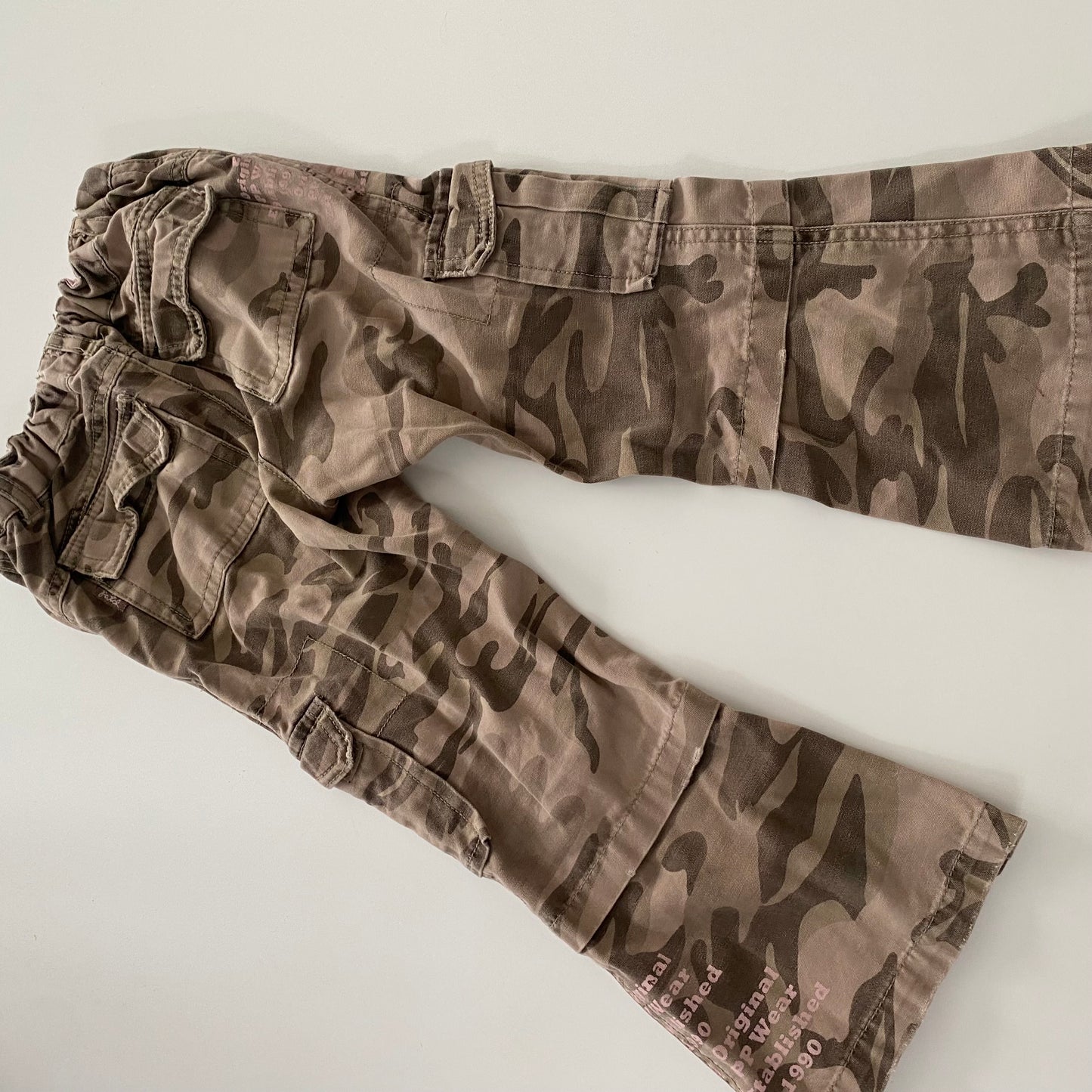 Y2K Pumpkin Patch Camo Pants - Size 3
