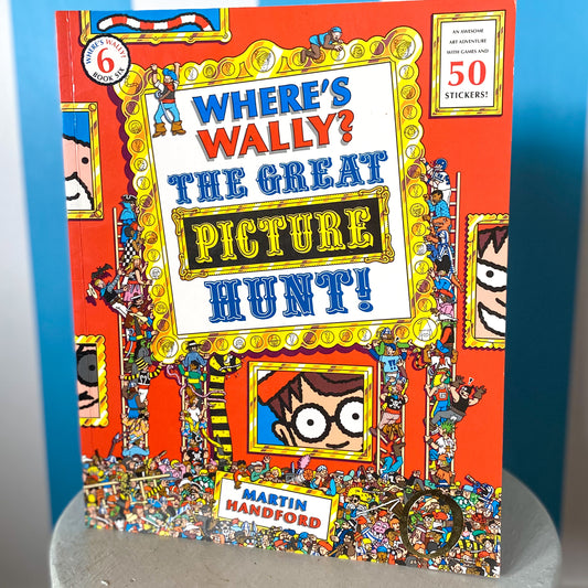 Where’s Wally? The Great Picture Hunt Book