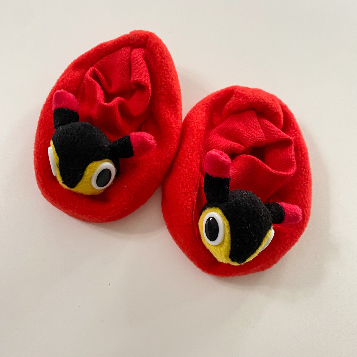 Vintage Buzzy Bee Plush Slippers - Size 0-6M